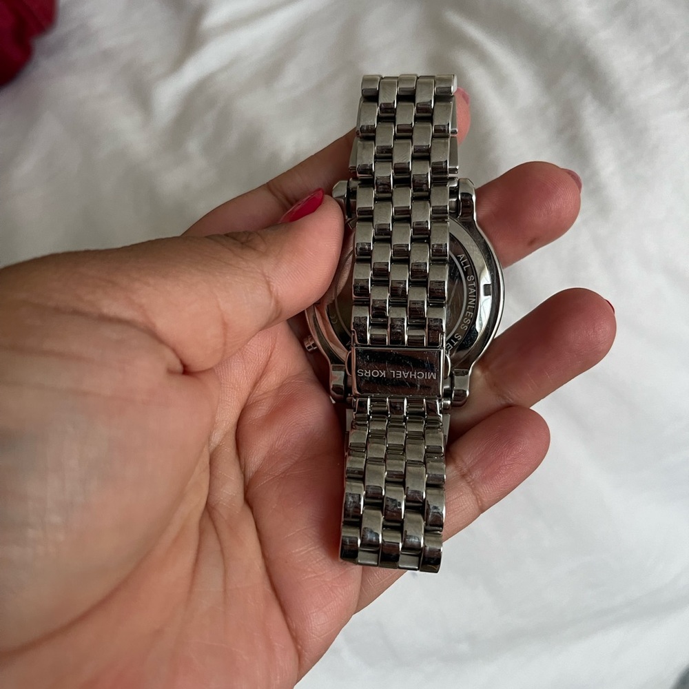 MK Silver Watch - Picture 2 of 7